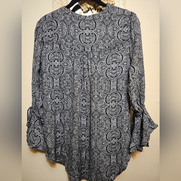 Dress Barn Westport Boho Bell Sleeve Top Tunic Blouse Women's NWT M Black/Cream - Picture 2 of 9
